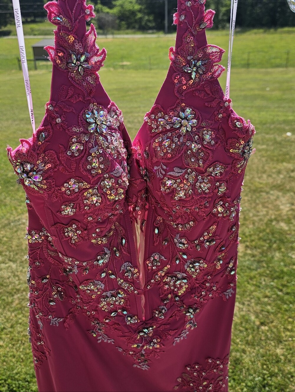 JOVANI Halter, Mermaid Evening Gown Size 8 # D5030 - Picture 9 of 10